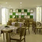 Hotel Grand Sunny 4*