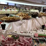 Grand Sunny Hotel