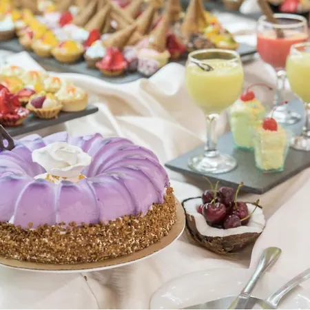 Grand Sunny Sluneční pobřeží