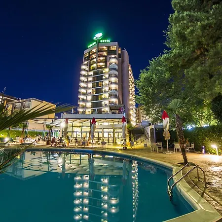 Grand Sunny 4* Napospart