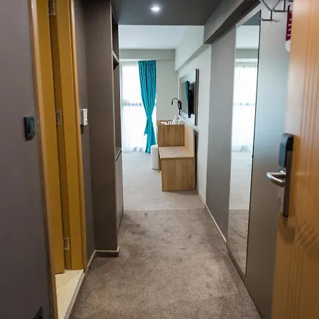 Готель Grand Sunny 4*