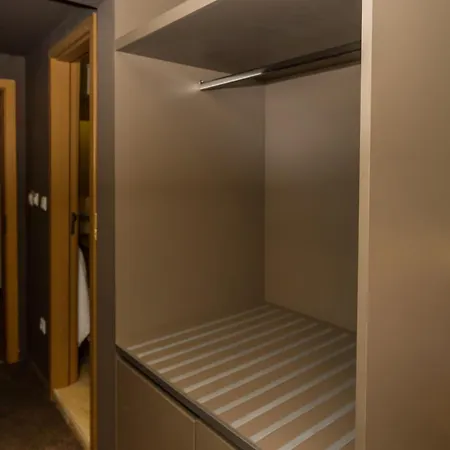 Hotell Grand Sunny 4*