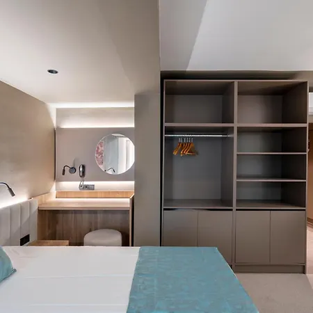 Grand Sunny Hotell Slăntjev Brjag