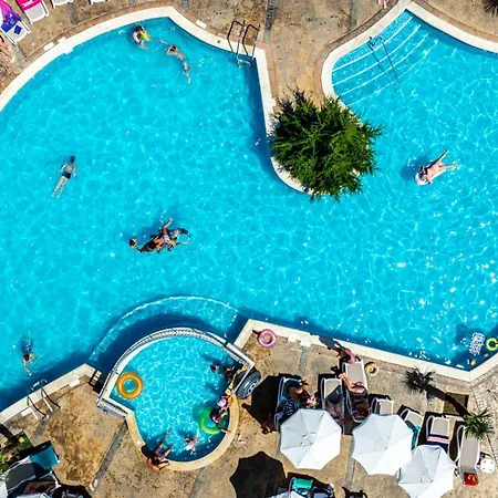 מלון Grand Sunny