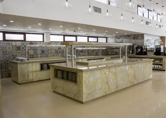 Hotel Grand Sunny 4*