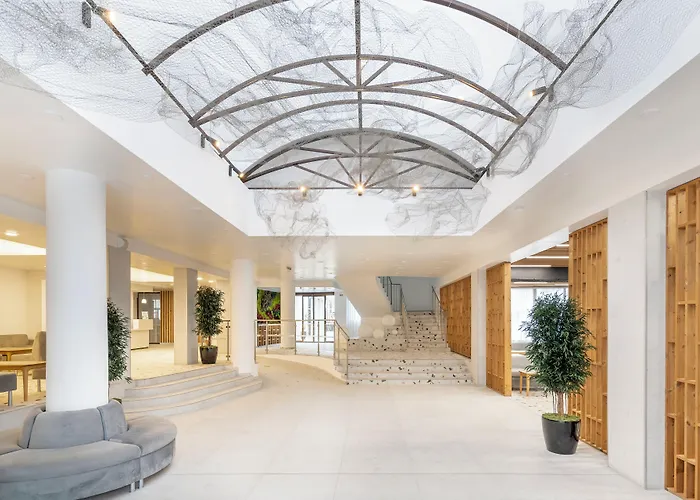 Grand Sunny Szálloda 4*