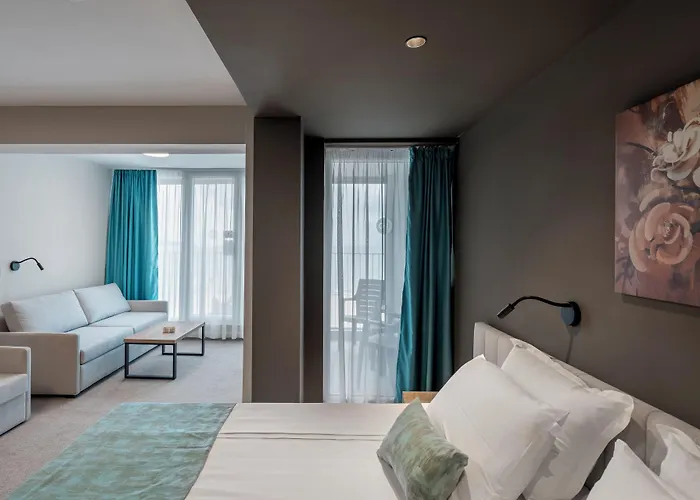 Szálloda Grand Sunny 4*