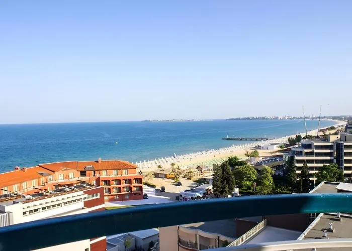 Grand Sunny מלון